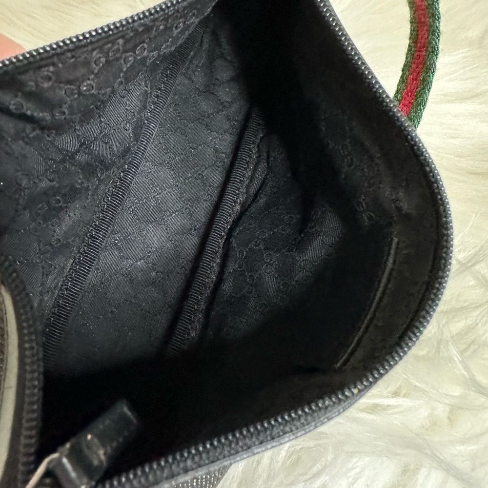 💯Authentic Gucci Shoulder bag with Cherryline 🍀 - Picture 13 of 13